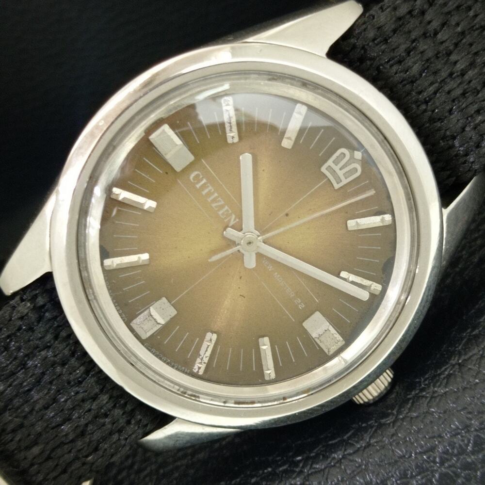 Vintage 1982 Citizen Manual Wound Mens Silver Watch & Brown accents